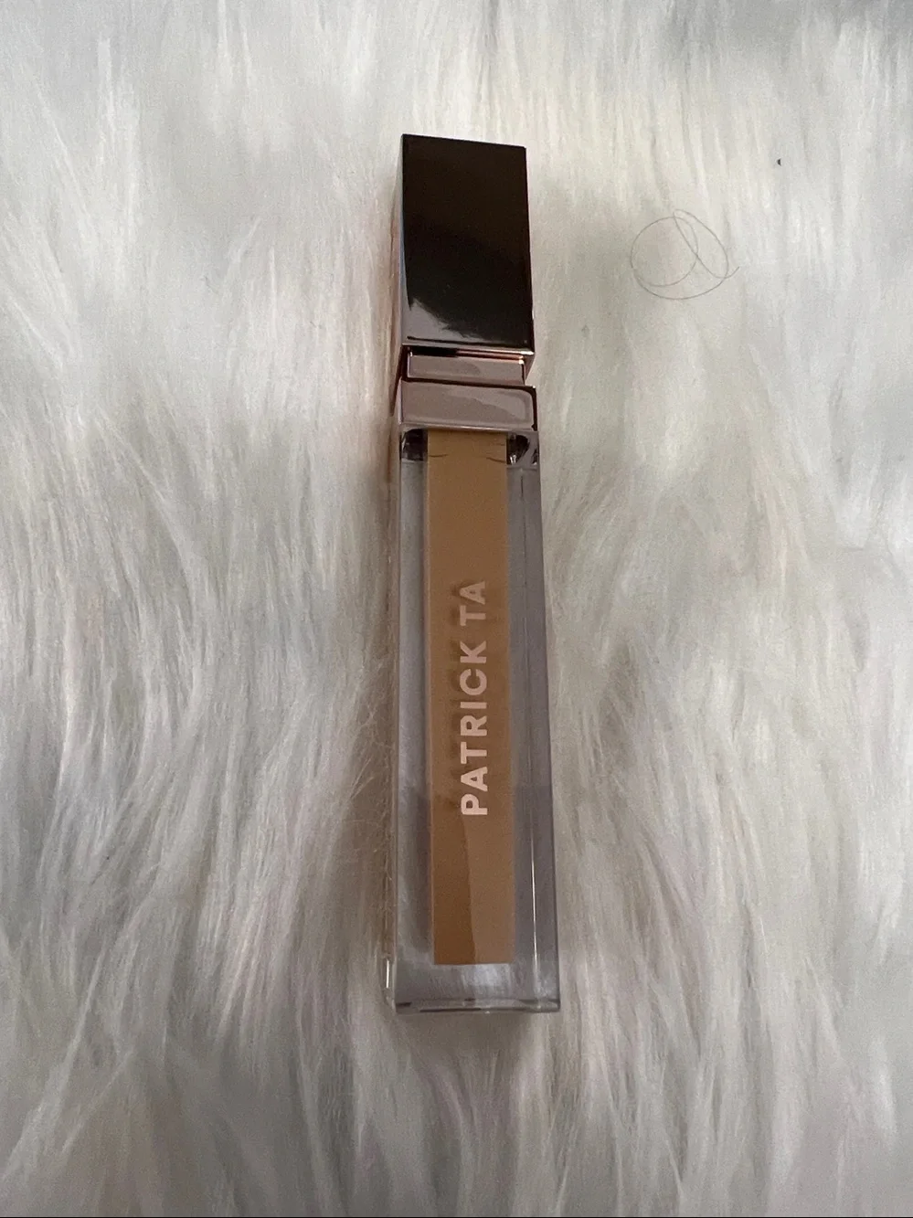 Patrick Ta Major Skin Soft Blur Brightening Concealer - Medium Golden Warm 3